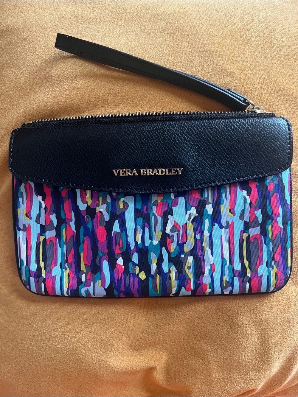 Vera Bradley Multicolor Abstract Wristlet
